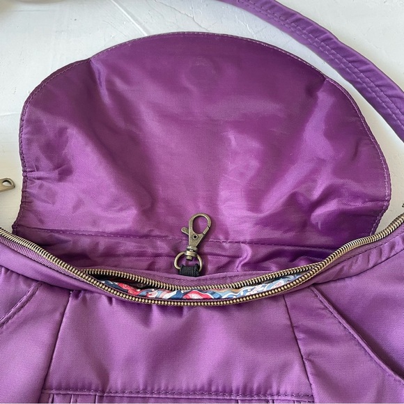 Travelon Purple Hobo Zip Crossbody 5 Point Anti Theft Purse Travel Bag - Picture 3 of 11